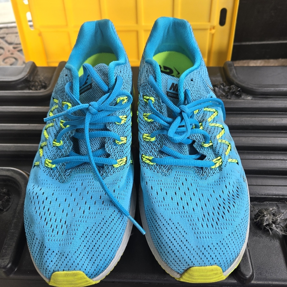NIKE SNEAKERS MULTICOLOR SIZE 10 US FOR MEN